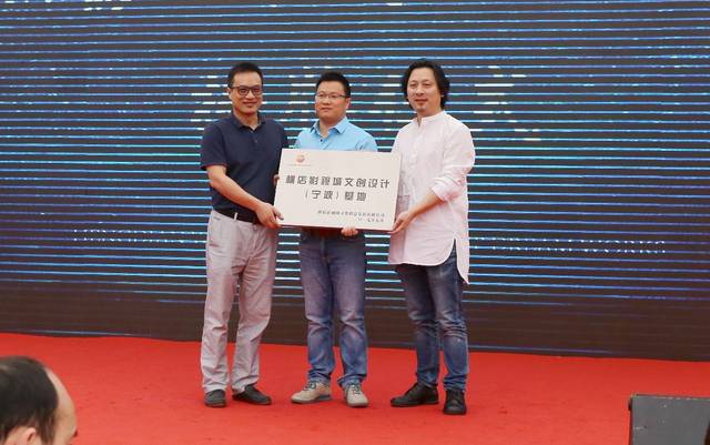 天河区委书记谭明鹤:坚决扛牢经济大区挑大梁责任担当(图1)